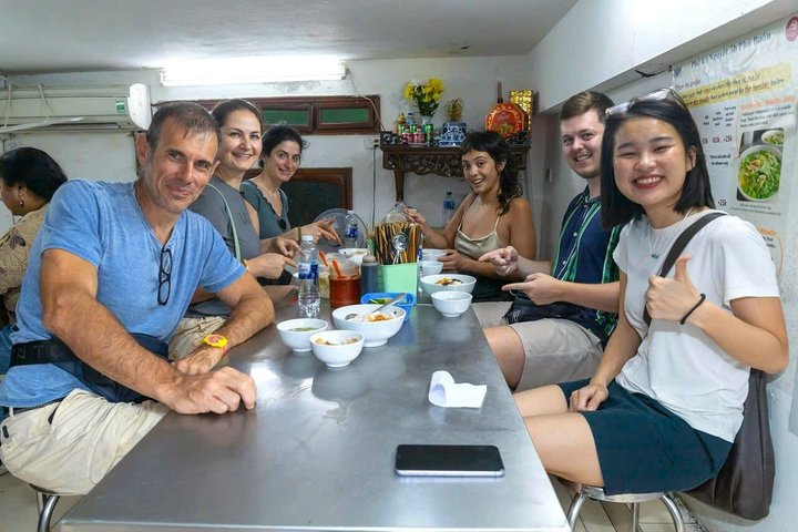 [HOT] Hanoi Old Quarter Walking Street Food - Small Group Tour | wizardtrip