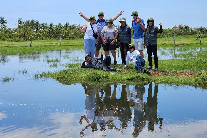 Jeep-tur gennem Hoi Ans landskab, Vietnam, der viser lokalt liv og kultur, foto 16 | wizardtrip