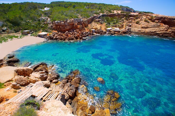 Passeio de barco tudo incluído em Ibiza com desportos aquáticos e vistas do pôr do sol, foto 18 | wizardtrip