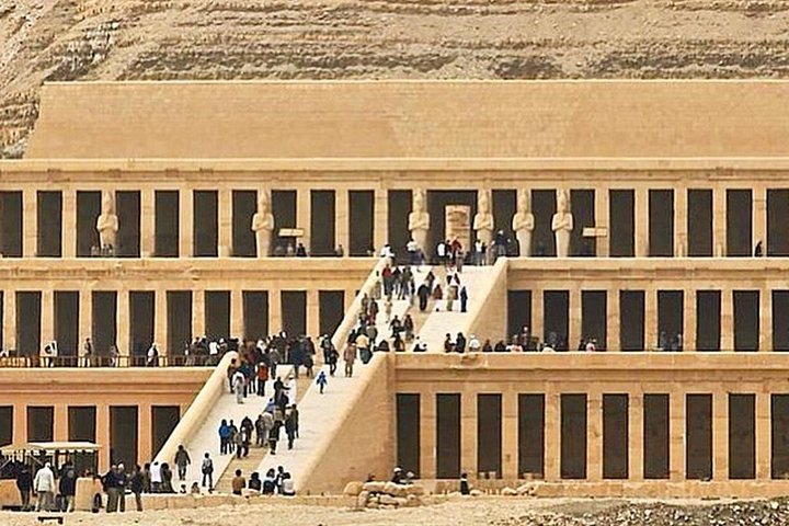 Visite privée des temples et tombes de l'Égypte ancienne à Louxor, y compris la Vallée des Rois et Karnak, photo 8 | wizardtrip