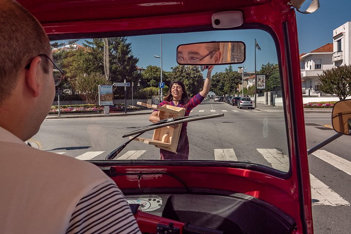 Tuk Tuk tour of Porto's historical center and Douro River, photo 8 | wizardtrip