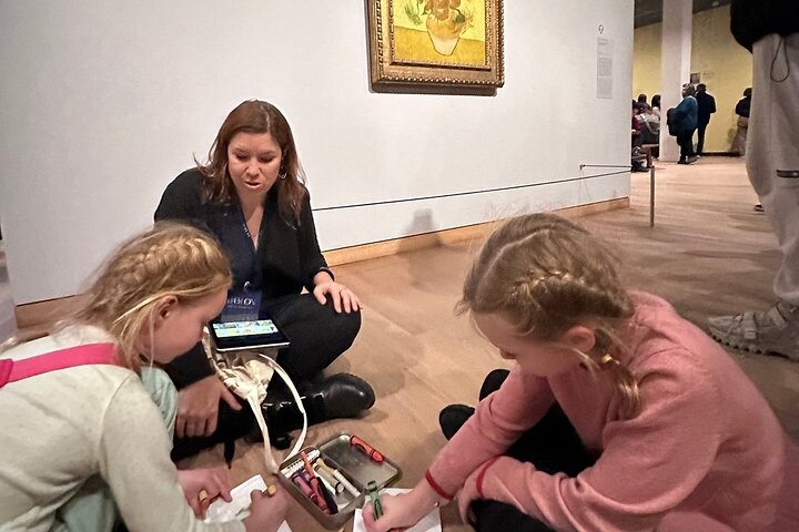 Visita guiada exclusiva al Museo Van Gogh en Ámsterdam, mostrando obras maestras y perspectivas del artista, foto 10 | wizardtrip