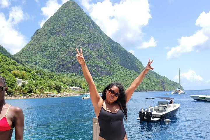 Entdecken Sie Saint Lucias atemberaubende Land- und Seelandschaften auf einer All-Inclusive-Exkursion mit Pitons, Schlammbädern und Schnorcheln, Foto 7 | wizardtrip