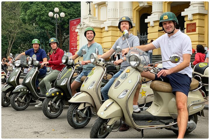 Vintage motorsykkel-tur i Hanoi som utforsker mat, kultur og byens severdigheter, foto 41 | wizardtrip