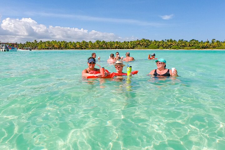 Tour in catamarano solo per adulti a Punta Cana con snorkeling e pranzo, foto 13 | wizardtrip