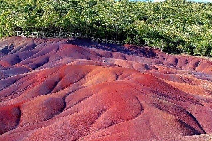 Passeio cénico pelo sudoeste de Maurícia, com marcos naturais como Trou aux Cerfs e Grand Bassin, foto 4 | wizardtrip
