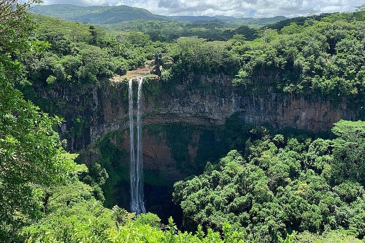 Passeio cénico pelo sudoeste de Maurícia, com marcos naturais como Trou aux Cerfs e Grand Bassin, foto 24 | wizardtrip