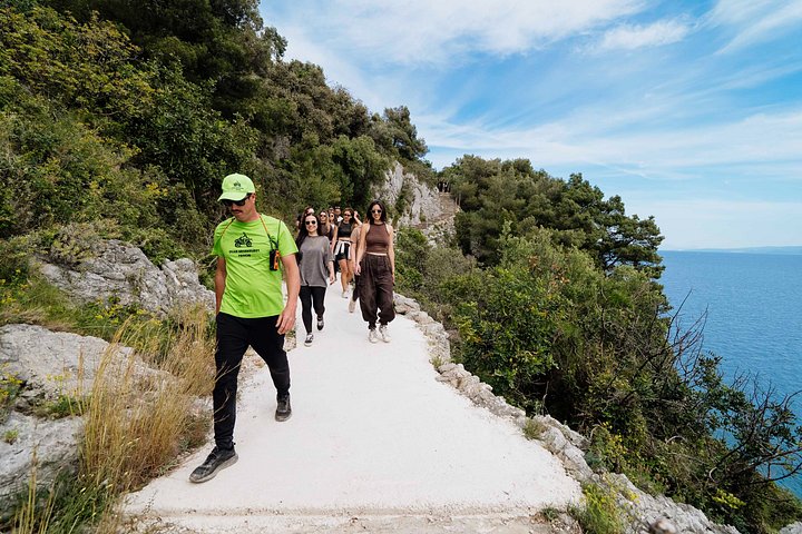 Aventura todoterreno en quad en la isla de Čiovo, Croacia, explorando senderos y miradores, foto 20 | wizardtrip