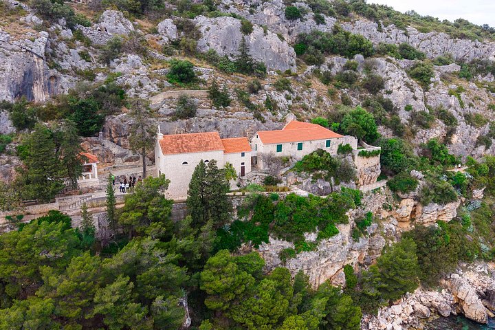 Aventura todoterreno en quad en la isla de Čiovo, Croacia, explorando senderos y miradores, foto 26 | wizardtrip