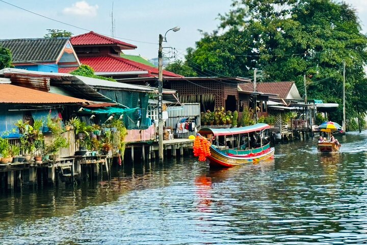 Bangkok longtailbåtstur genom kanaler, besök konstnärsby och Big Buddha, foto 11 | wizardtrip