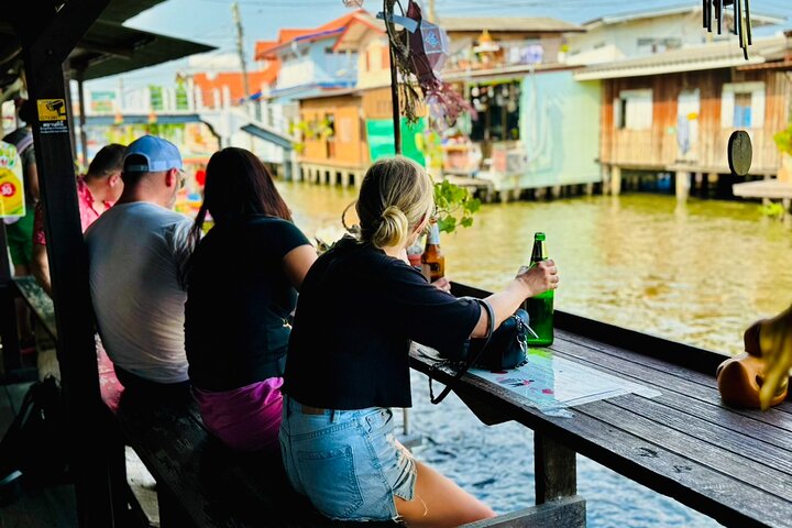 Bangkok longtailbåtstur genom kanaler, besök konstnärsby och Big Buddha, foto 14 | wizardtrip