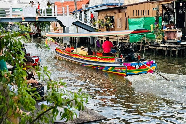 Bangkok longtailbåtstur genom kanaler, besök konstnärsby och Big Buddha, foto 16 | wizardtrip