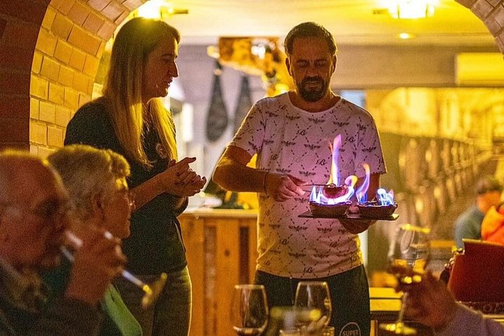 Culinary and cultural exploration of Lisbon's historic neighborhoods, featuring local foods and drinks, photo 9 | wizardtrip