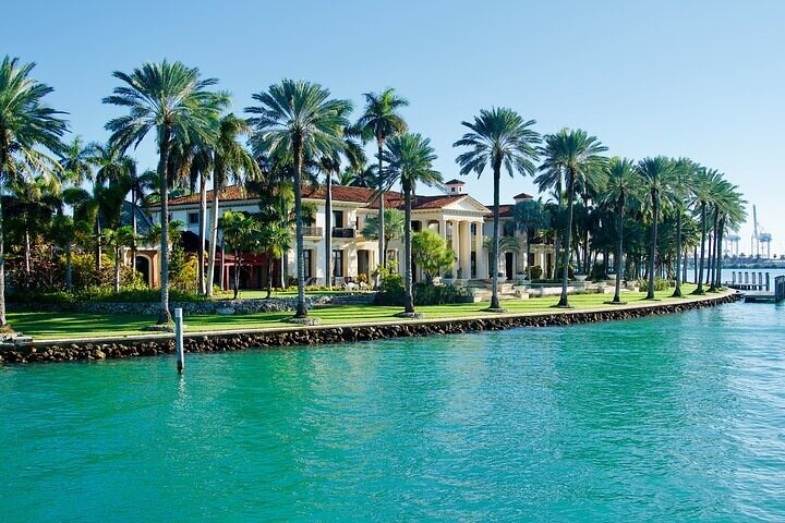 Croisière Miami : Mansions des stars et skyline | wizardtrip