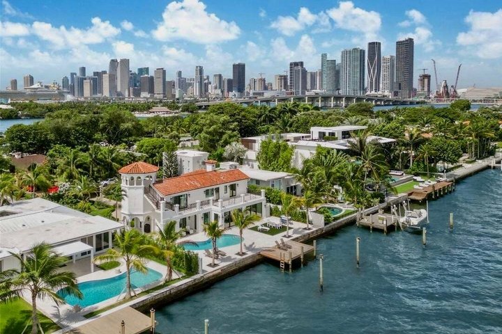 Goditi una crociera al tramonto con champagne a Miami con viste mozzafiato sullo skyline dalla Biscayne Bay, foto 11 | wizardtrip