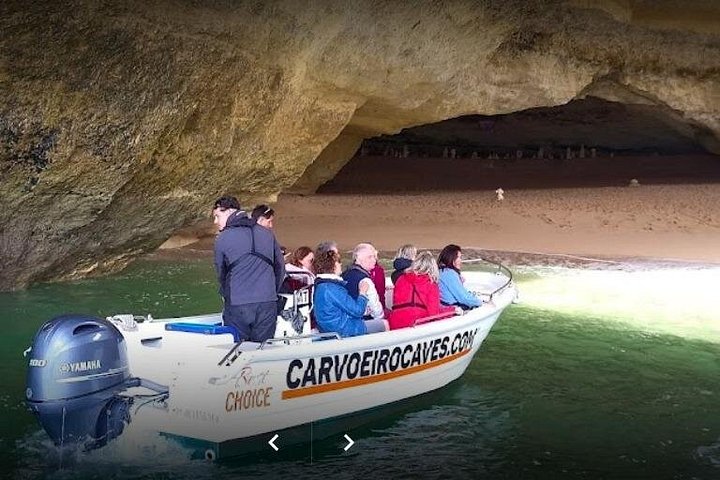 Tour in barca alla scoperta delle grotte marine di Benagil e della costa dell'Algarve vicino a Portimão, foto 15 | wizardtrip
