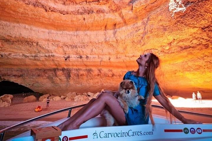Tour in barca alla scoperta delle grotte marine di Benagil e della costa dell'Algarve vicino a Portimão, foto 17 | wizardtrip