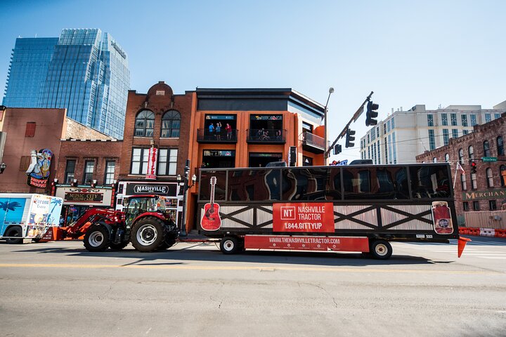 Party-Traktortour in Nashville mit Musik, Tanz und Stadtblick, Foto 7 | wizardtrip