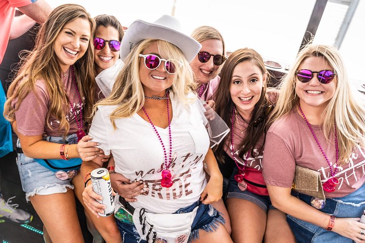 Party-Traktortour in Nashville mit Musik, Tanz und Stadtblick, Foto 8 | wizardtrip
