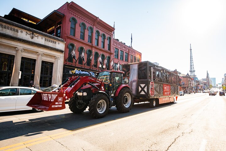 Party-Traktortour in Nashville mit Musik, Tanz und Stadtblick, Foto 9 | wizardtrip