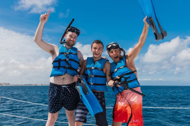Catamaran zeil- en snorkelavontuur op Aruba met stops bij scheepswrakken en koraalriffen, foto 5 | wizardtrip