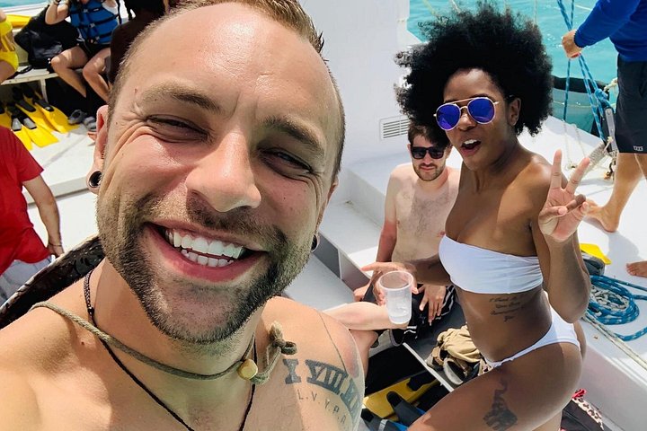 Catamaran zeil- en snorkelavontuur op Aruba met stops bij scheepswrakken en koraalriffen, foto 17 | wizardtrip