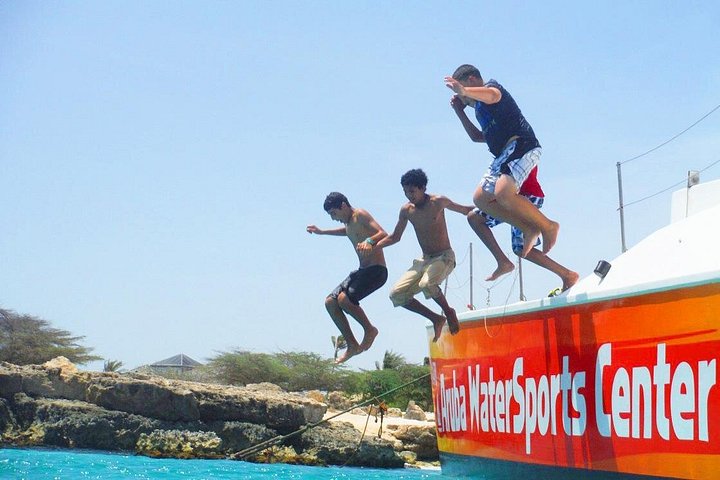 Catamaran zeil- en snorkelavontuur op Aruba met stops bij scheepswrakken en koraalriffen, foto 18 | wizardtrip