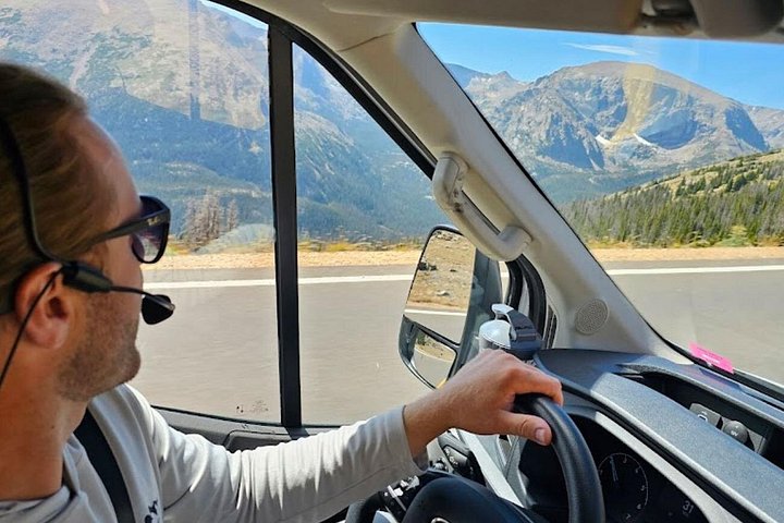 Naturskøn tur i Rocky Mountain National Park fra Denver med bjerge, søer og dyreliv, foto 10 | wizardtrip