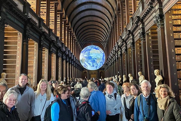 Begeleide rondleiding door historische bezienswaardigheden van Dublin, waaronder St. Patrick's Cathedral, Book of Kells en Dublin Castle, foto 22 | wizardtrip