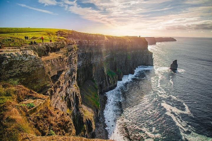 Dagtocht naar de Cliffs of Moher vanuit Dublin: Inclusief The Wild Atlantic Way | wizardtrip