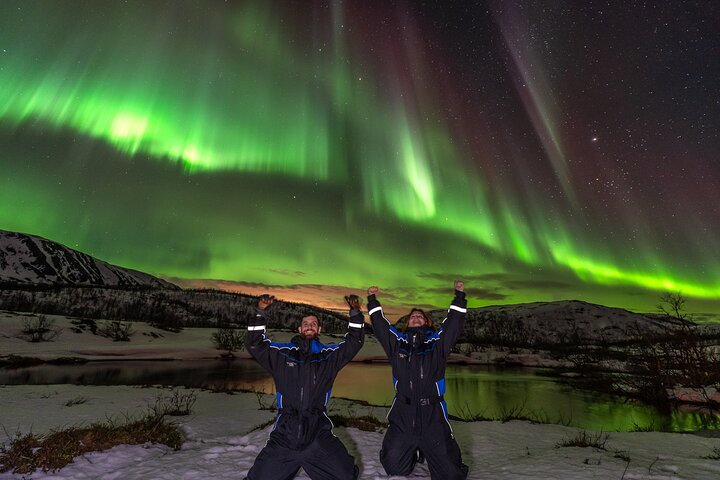 Chasse aux aurores boréales à Tromsø en minibus, petit groupe avec photos | wizardtrip