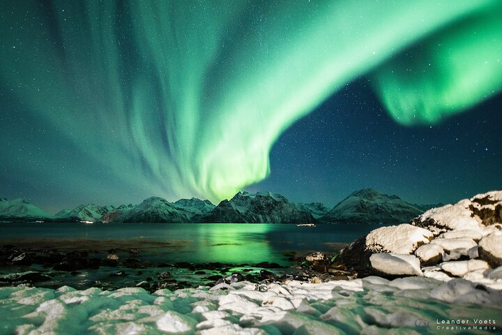 Passeio em pequenos grupos para caçar a Aurora Boreal perto de Tromsø, Noruega, com fotografia de retrato incluída, foto 8 | wizardtrip
