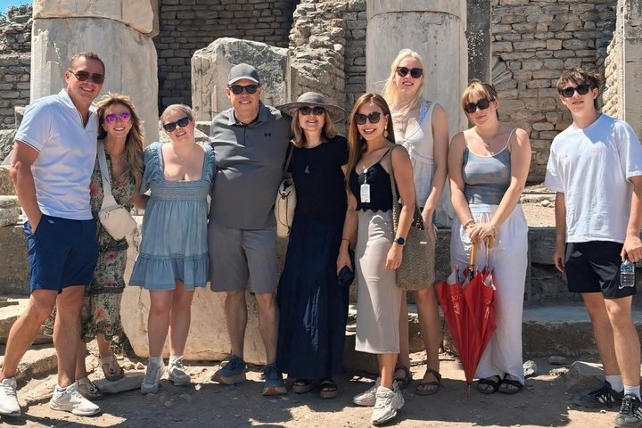 Utforska antikens Efesos och dess historiska platser på en privat guidad tur från Kuşadası, foto 7 | wizardtrip