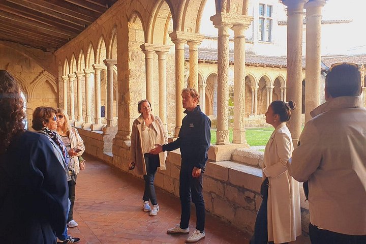 Tour de vinho de dia inteiro de Bordéus a Saint-Emilion e às vinhas de Margaux, foto 22 | wizardtrip
