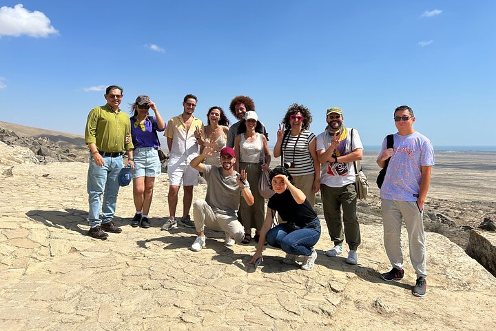 BEST Gobustan, Vulkane & Absheron Feuer Tour (Gruppe oder Privat) | wizardtrip