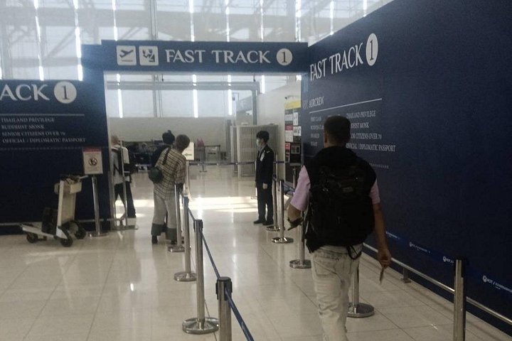 Fast track luchthavenservice in Bangkok met gidsassistentie voor immigratie en vertrek, foto 7 | wizardtrip