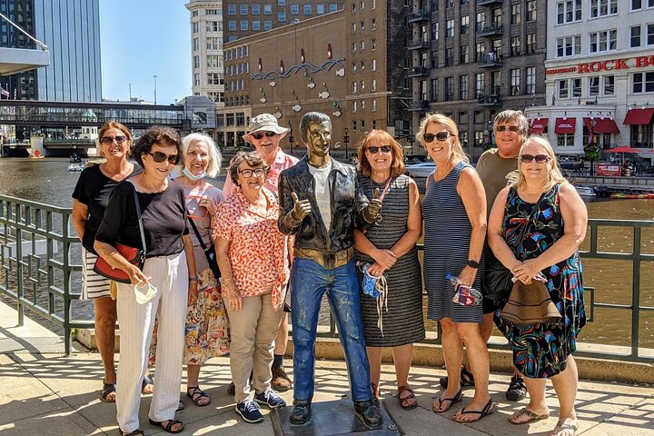 Persoonlijke en Gedetailleerde Sightseeing Bus Tour door Milwaukee | wizardtrip
