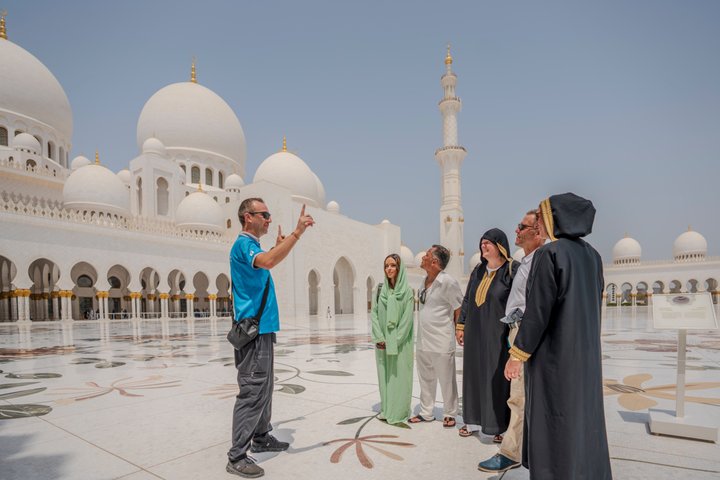 Five Dubai Outings Beyond the Desert | wizardtrip