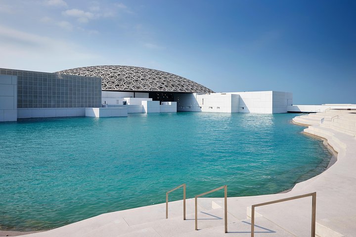From Dubai: Abu Dhabi Day Tour with Grand Mosque & Louvre Museum | wizardtrip