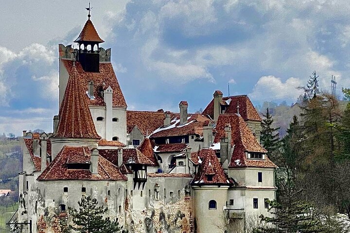 De Brașov : Visite en petit groupe des châteaux de Bran, Râșnov et Peleș | wizardtrip