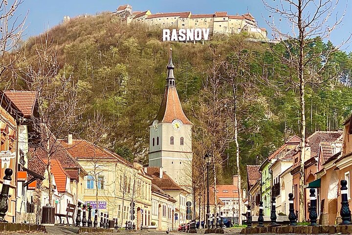 Tour met kleine groep naar Kasteel Bran, Fort Râșnov en Kasteel Peleș vanuit Brașov, Roemenië, foto 17 | wizardtrip