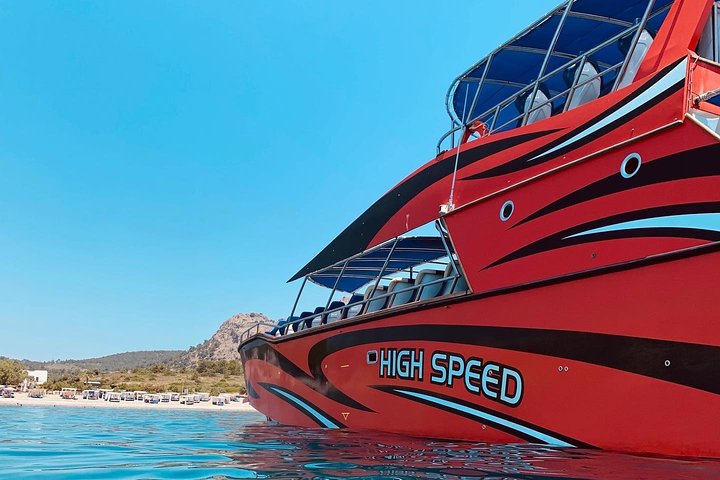 Hurtig bådtur fra Rhodos til Symi med badestop ved St. George's Bay, foto 18 | wizardtrip