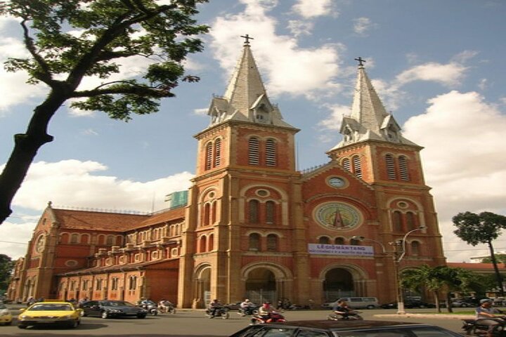 Ho Chi Minh City Private Full-Day Tour with Lunch | wizardtrip
