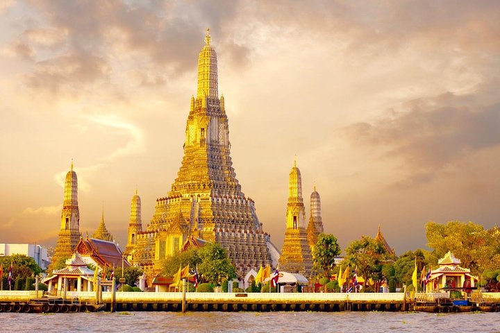 Tour Destacados de Bangkok: Gran Palacio y Tres Templos Icónicos | wizardtrip
