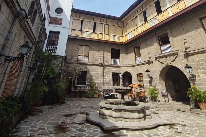 Tour turístico de día completo por Manila y Tagaytay, con paisajes naturales y sitios históricos, foto 15 | wizardtrip