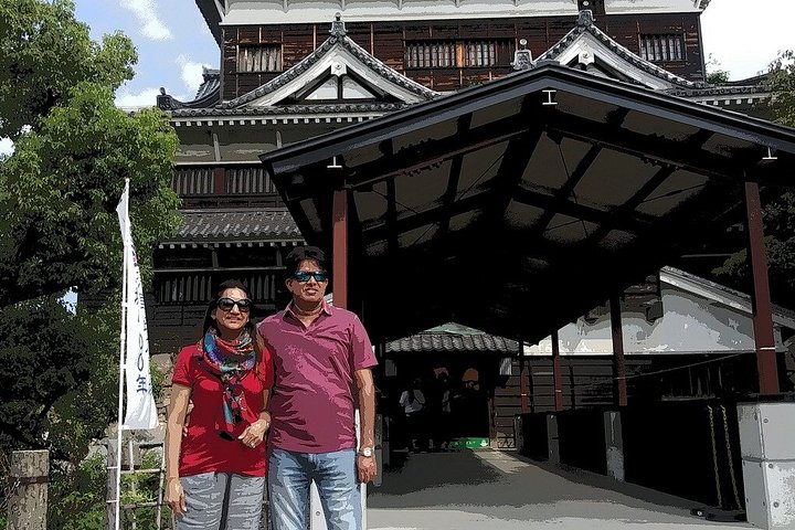 Privat guidad vandringstur till Hiroshimas historiska platser, inklusive Fredsmonumentmuseet och Hiroshimas slott, foto 23 | wizardtrip