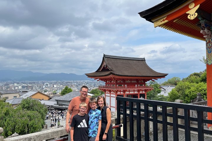 Tour privato guidato di templi, santuari e distretti storici di Kyoto in auto, foto 18 | wizardtrip