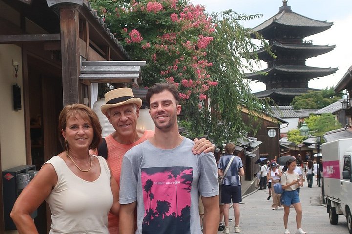 Tour privato guidato di templi, santuari e distretti storici di Kyoto in auto, foto 27 | wizardtrip