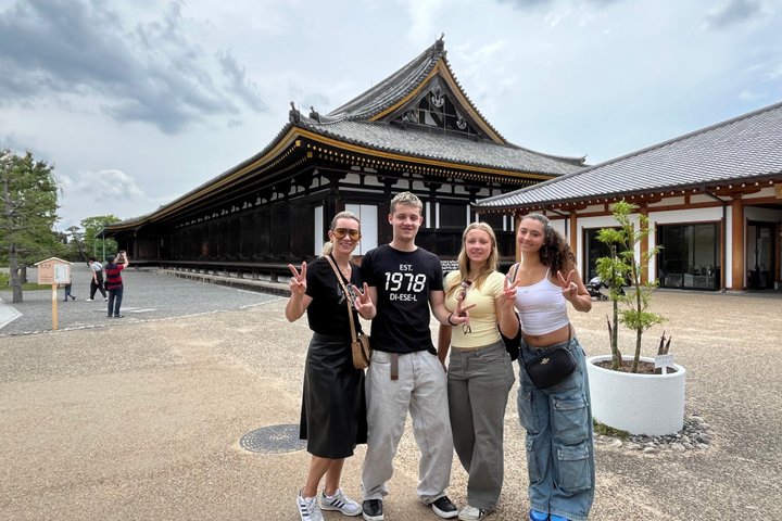 Explore Kyoto's historic temples, shrines, and traditional districts on a personalized guided walking tour, photo 39 | wizardtrip