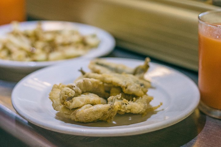Um tour gastronômico em Málaga explorando tapas, mercados locais e ruas históricas, foto 10 | wizardtrip